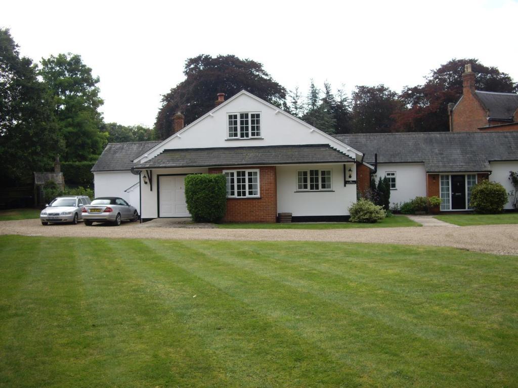 The Coach House Bed & Breakfast Shepreth Exterior photo